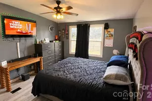 1868 Ellick Dr, Newton, NC 28658 - Photo 12