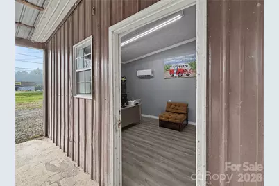 2330 Oakland Road, Forest City, NC 28043 - Photo 6