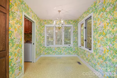 955 19th Avenue NW, Hickory, NC 28601 - Photo 16