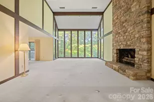955 19th Ave NW, Hickory, NC 28601 - Photo 6