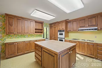 955 19th Avenue NW, Hickory, NC 28601 - Photo 14