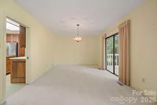 955 19th Ave NW, Hickory, NC 28601 - Photo 12