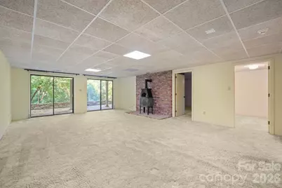 955 19th Avenue NW, Hickory, NC 28601 - Photo 38