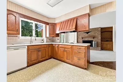 12 Legendary Road, Hendersonville, NC 28739 - Photo 22