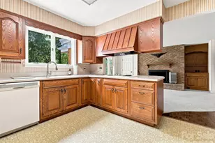 12 Legendary Rd, Hendersonville, NC 28739 - Photo 22
