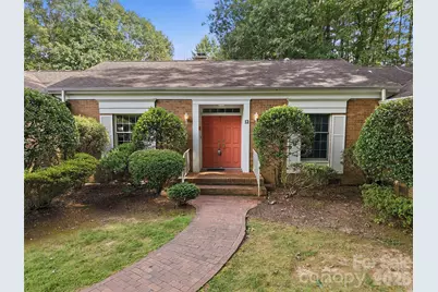 12 Legendary Road, Hendersonville, NC 28739 - Photo 4
