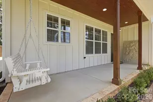 369 Sunderland Rd, Belmont, NC 28012 - Photo 2