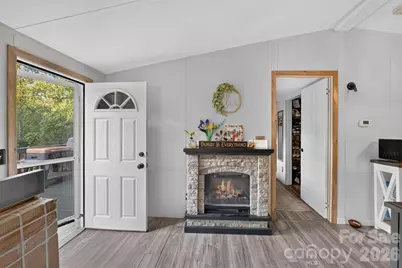 2437 S Rosedale Drive, Lenoir, NC 28630 - Photo 30