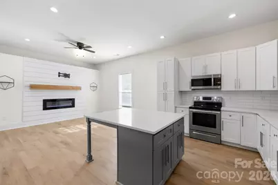 4309 Hovis Road, Charlotte, NC 28208 - Photo 16
