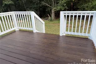 114 Carroll Dr, Cherryville, NC 28021 - Photo 2
