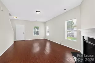 9107 Newfield St, Charlotte, NC 28216 - Photo 6