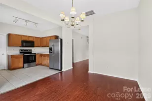 9107 Newfield St, Charlotte, NC 28216 - Photo 10