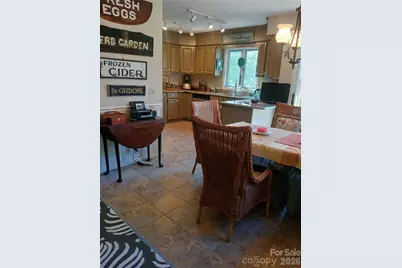 304 Red Oak Drive, Hendersonville, NC 28791 - Photo 14