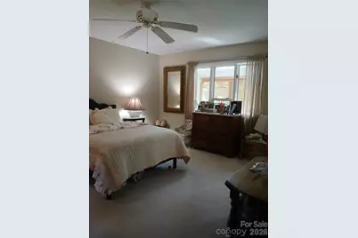 304 Red Oak Drive, Hendersonville, NC 28791 - Photo 28