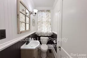 613 S York St, Gastonia, NC 28052 - Photo 14