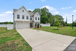 2334 Waverly Dr, Monroe, NC 28112 - Photo 1