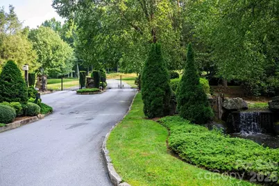000 Ivywood Lane #13, Laurel Park, NC 28739 - Photo 14