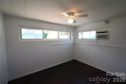 105 Owens Avenue NE, Drexel, NC 28690 - Photo 16