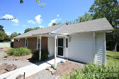 105 Owens Avenue NE, Drexel, NC 28690 - Photo 2