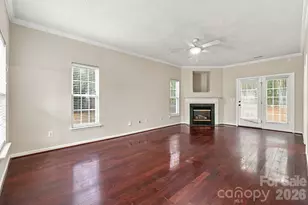 12806 English Walnut Ln, Charlotte, NC 28215 - Photo 4