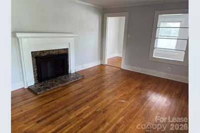 1117 13th Avenue NW, Hickory, NC 28601 - Photo 6
