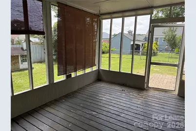 1117 13th Avenue NW, Hickory, NC 28601 - Photo 14