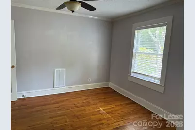 1117 13th Avenue NW, Hickory, NC 28601 - Photo 20