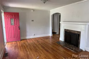 1117 13th Ave NW, Hickory, NC 28601 - Photo 4