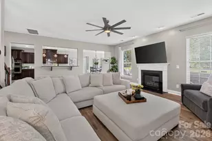 15110 Brannock Hills Dr, Charlotte, NC 28278 - Photo 16
