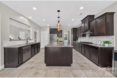 15110 Brannock Hills Drive, Charlotte, NC 28278 - Photo 4