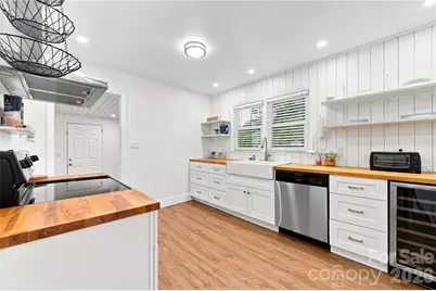 8008 Chapman Street, Charlotte, NC 28216 - Photo 14