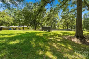 8008 Chapman St, Charlotte, NC 28216 - Photo 40
