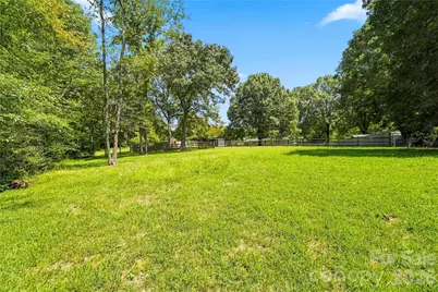 8008 Chapman Street, Charlotte, NC 28216 - Photo 42