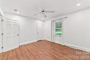 8008 Chapman St, Charlotte, NC 28216 - Photo 18