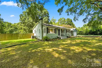 8008 Chapman Street, Charlotte, NC 28216 - Photo 4