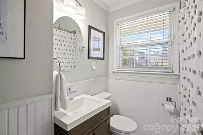 4828 Gilmore Drive, Charlotte, NC 28209 - Photo 18