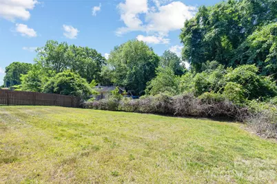 4828 Gilmore Drive, Charlotte, NC 28209 - Photo 24