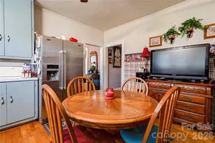 102 Star Dr, Grover, NC 28073 - Photo 6