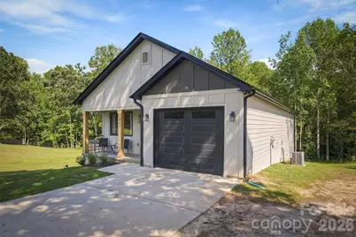 1013 37th Street SW, Hickory, NC 28602 - Photo 20