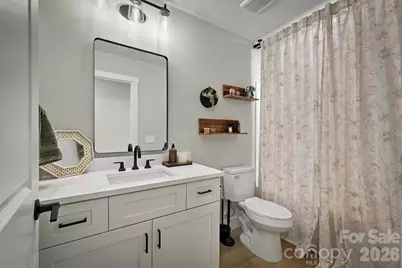 1013 37th Street SW, Hickory, NC 28602 - Photo 18