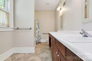 208 Probart St, Brevard, NC 28712 - Photo 34