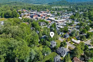 208 Probart St, Brevard, NC 28712 - Photo 4