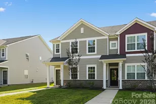 9830 Old Gdn Cir, Gastonia, NC 28056 - Photo 2