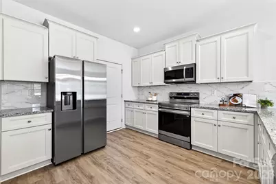 1033 Rodey Avenue, Charlotte, NC 28206 - Photo 10