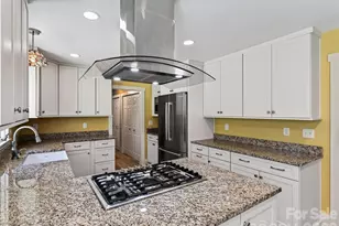 73 Redwood St, Brevard, NC 28712 - Photo 10