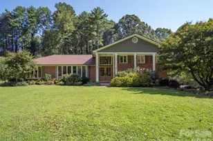 73 Redwood St, Brevard, NC 28712 - Photo 1