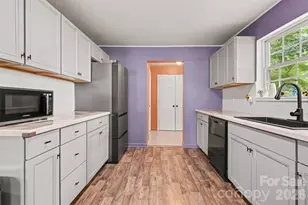 501 Hunter St, York, SC 29745 - Photo 14