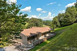 299 McDowell Ln, Burnsville, NC 28714 - Photo 6