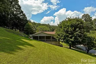 299 McDowell Ln, Burnsville, NC 28714 - Photo 10