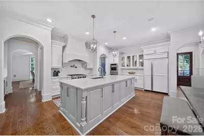 229 Wrenwood Lane, Charlotte, NC 28211 - Photo 10